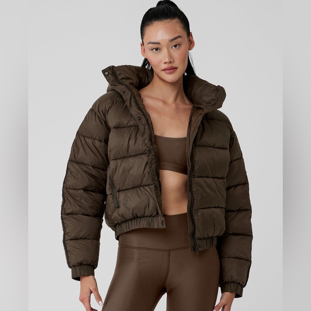 New with tags Alo Yoga Aspen Love Puffer Jacket brown espresso small s
